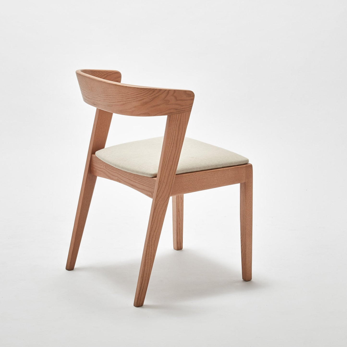 Vuti Dining Chair - Renouve Studios