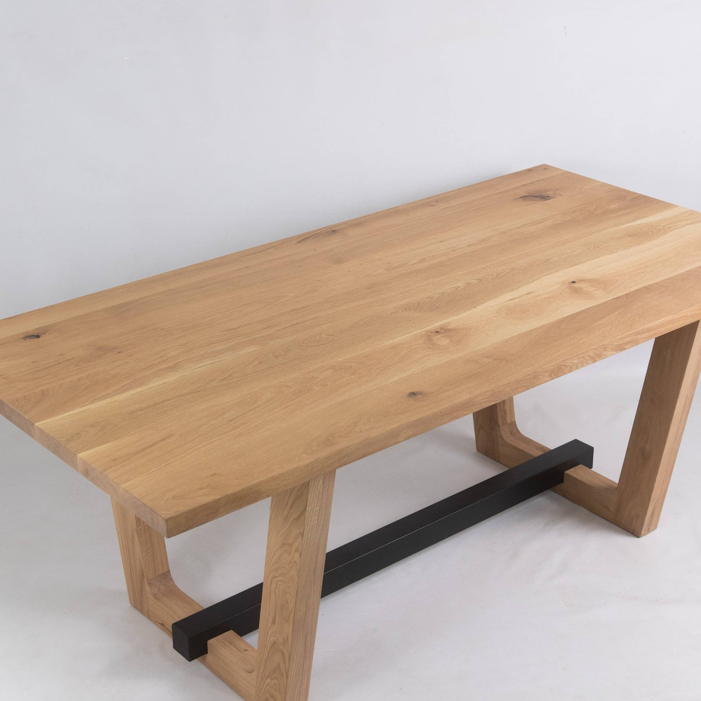 Hugo Dining Table - Renouve Studios