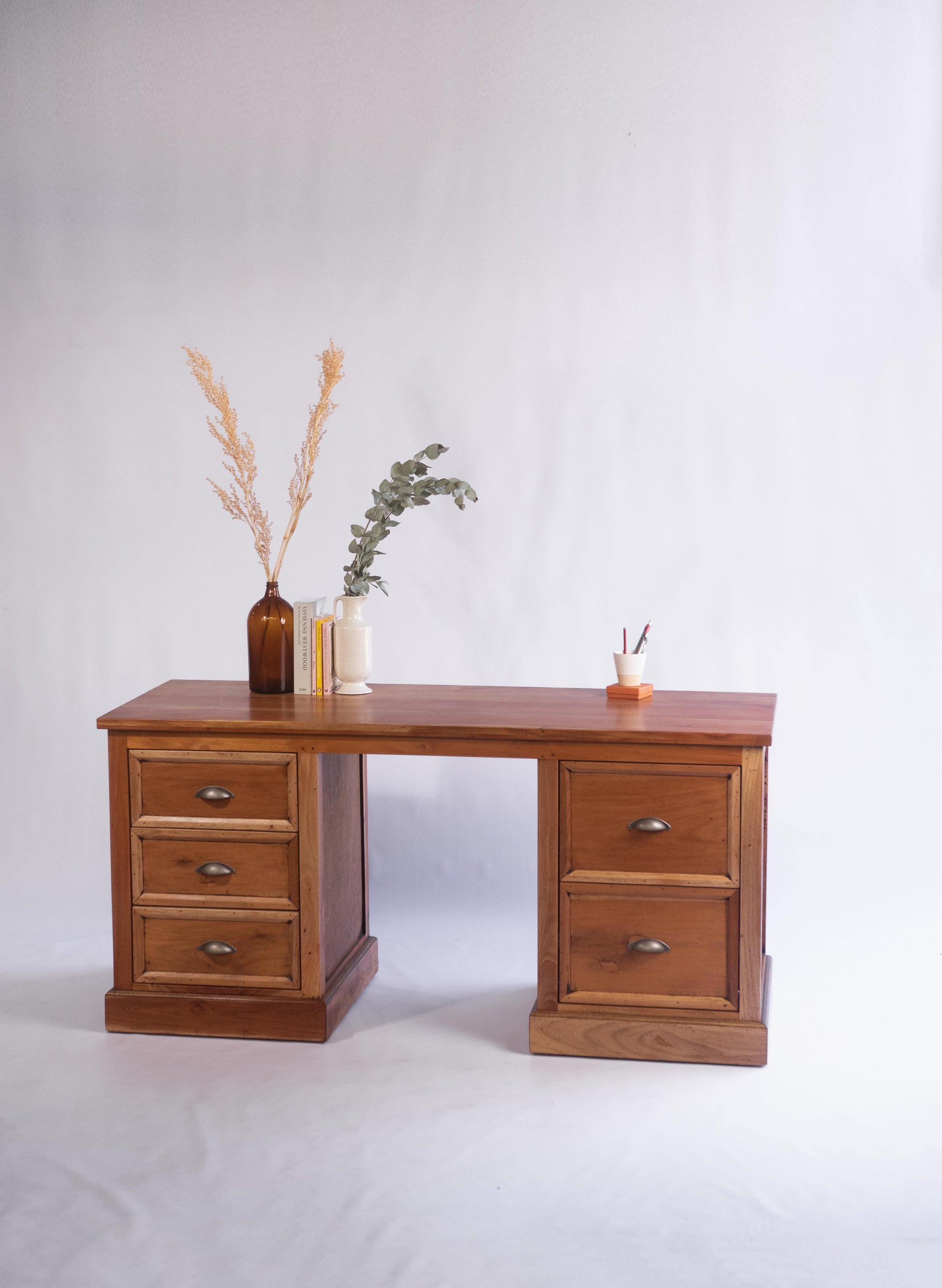 Hardwood Desk - Renouve Studios